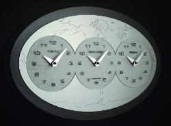 orologio da parete tre ore nel mondo